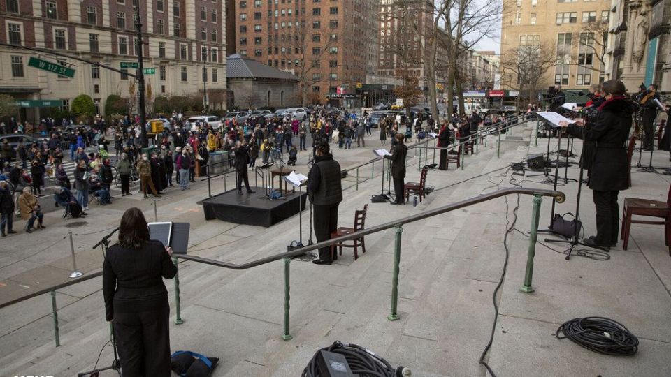 تیراندازی در کلیسای منهتن نیویورک