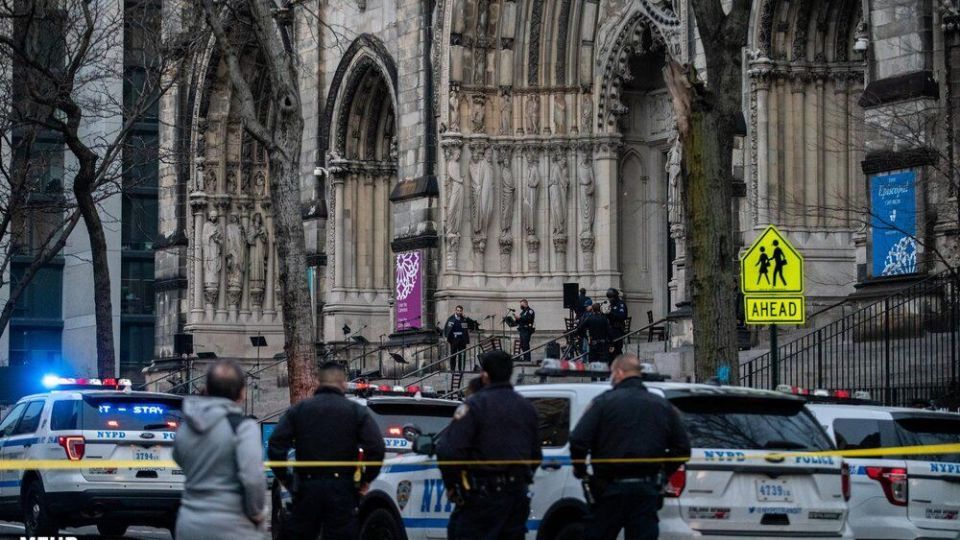 تیراندازی در کلیسای منهتن نیویورک