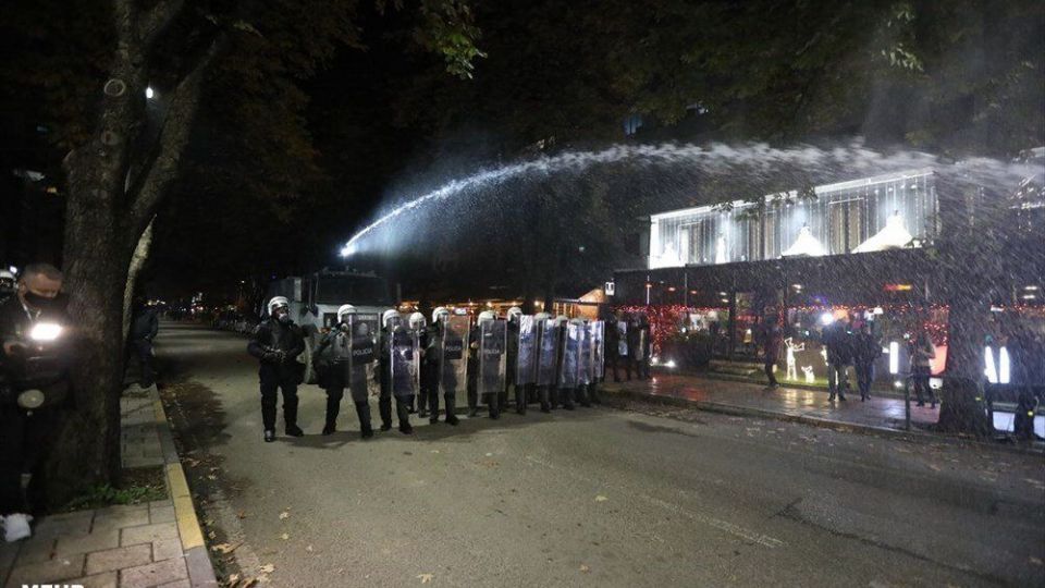 اعتراضات به دنبال کشته شدن یک جوان در آلبانی به دست پلیس