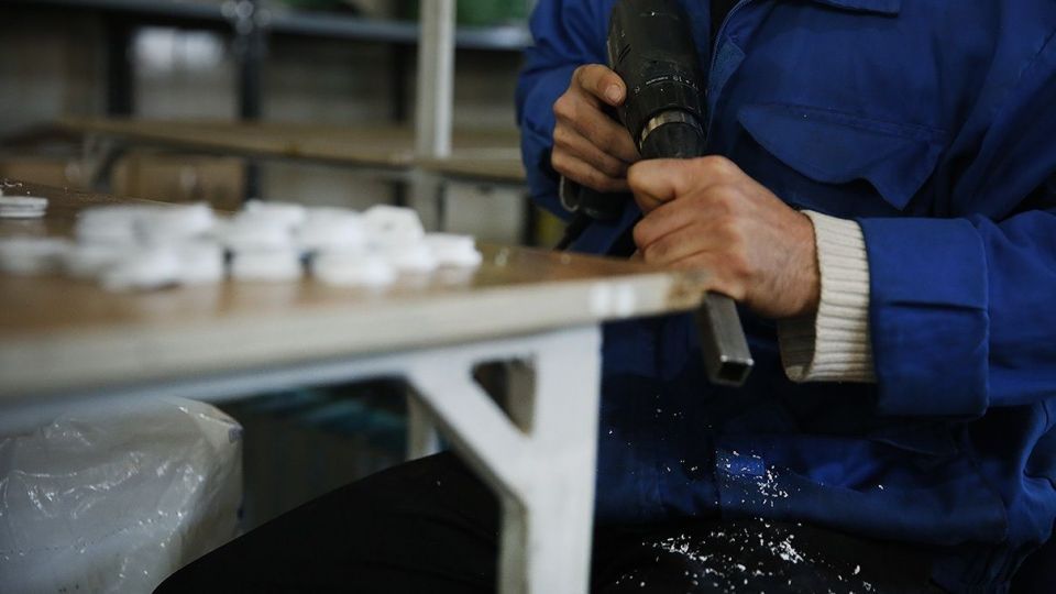 واگذاری ۴۰۰ دستگاه اکسیژن‌ساز صلیب سرخ به هلال‌احمر