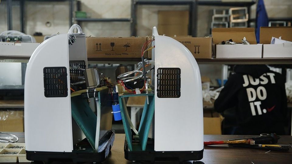 واگذاری ۴۰۰ دستگاه اکسیژن‌ساز صلیب سرخ به هلال‌احمر