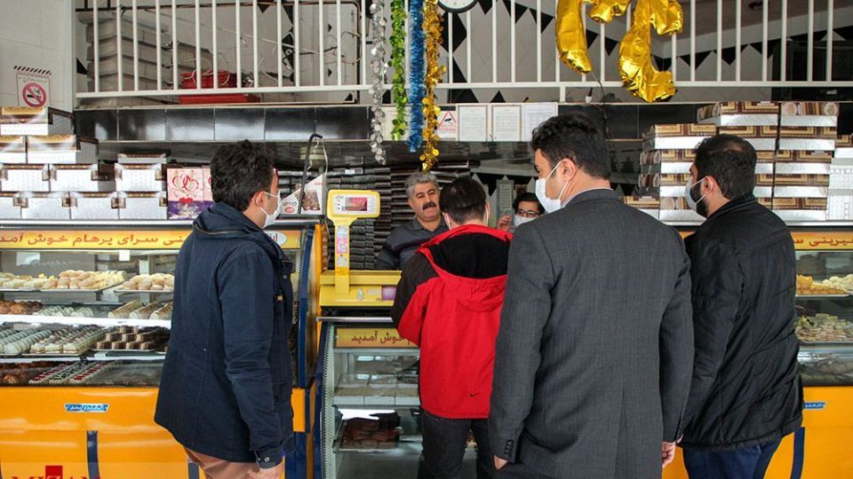 گشت تعزیرات در شب یلدا - سنندج