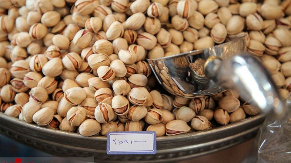 گشت تعزیرات در شب یلدا - سنندج