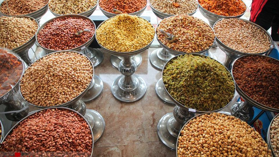 گشت تعزیرات در شب یلدا - سنندج