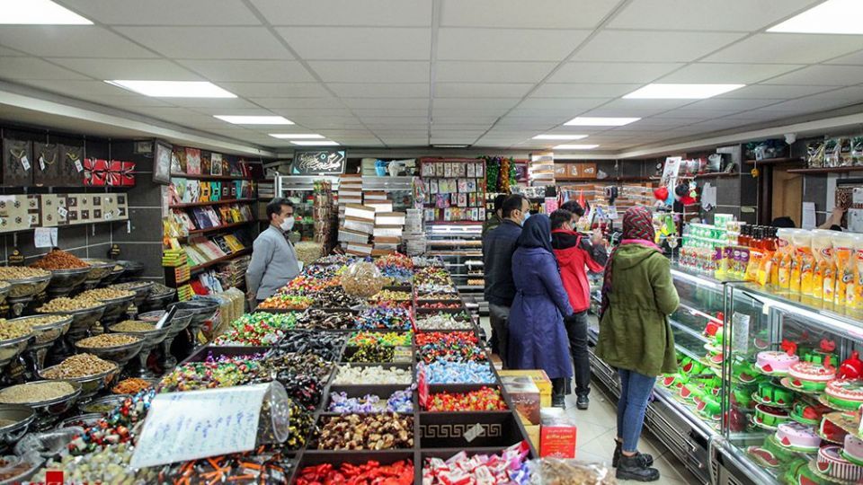 گشت تعزیرات در شب یلدا - سنندج