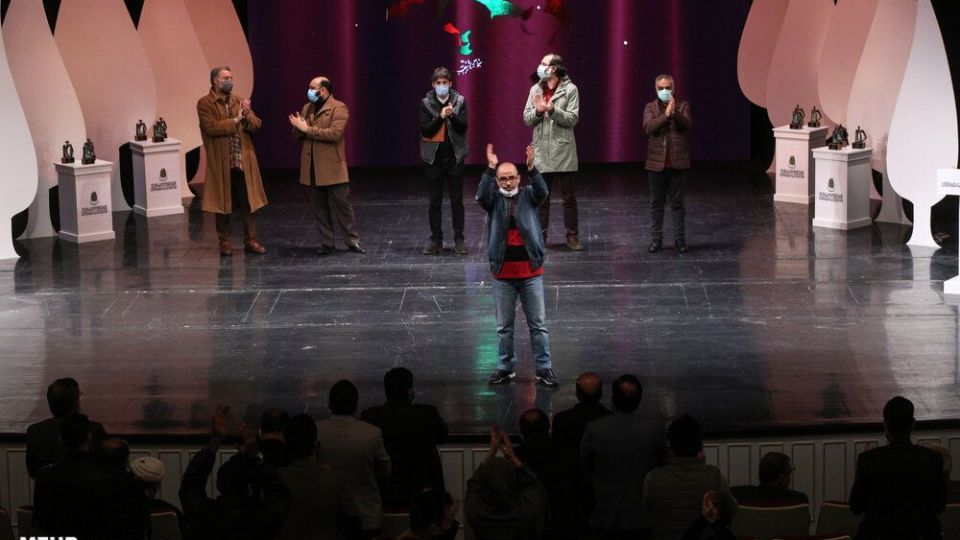 مراسم اختتامیه هفدهمین جشنواره سراسری تئاتر مقاومت