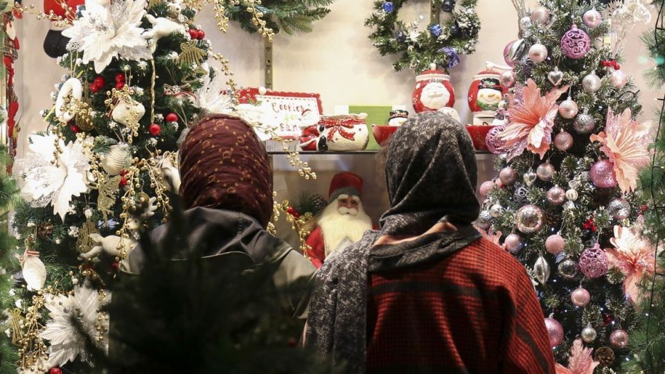 خرید سال نو میلادی - تهران