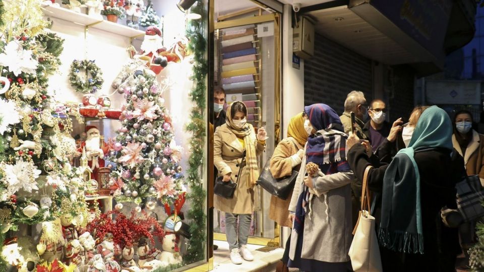 خرید سال نو میلادی - تهران