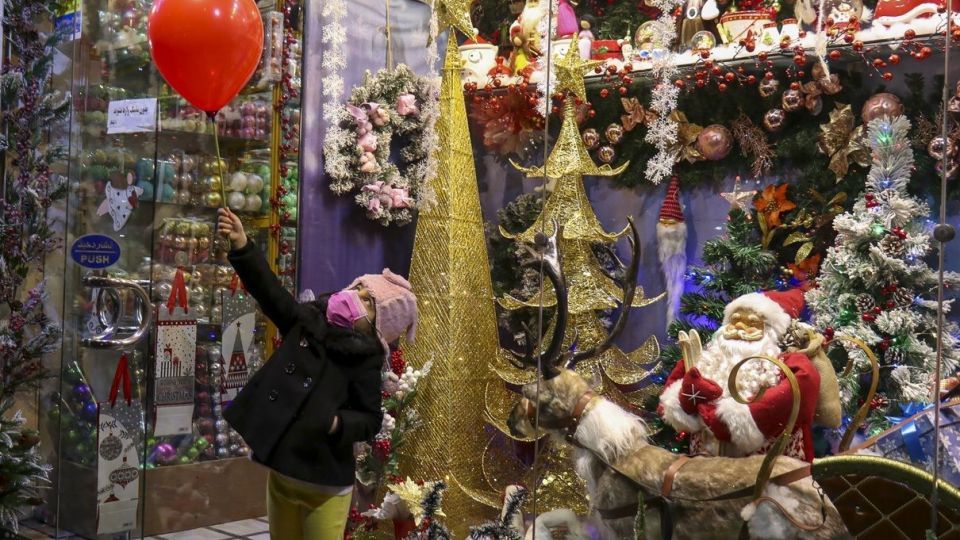 خرید سال نو میلادی - تهران