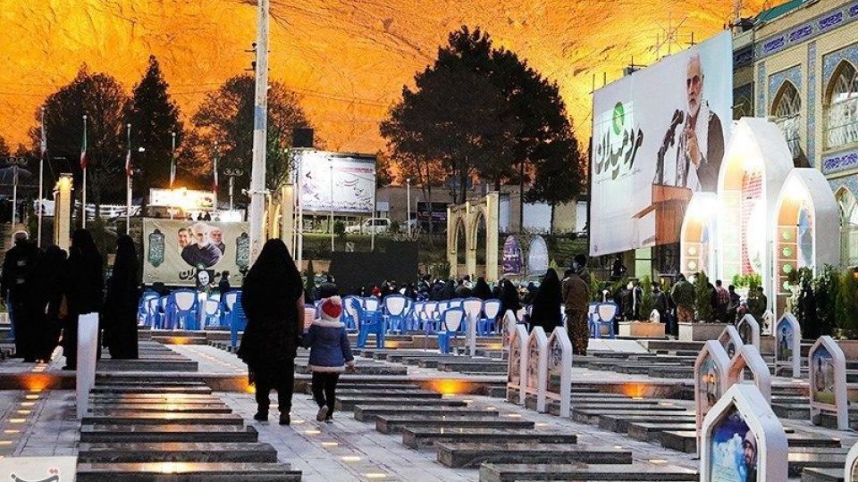 حال وهوای گلزار شهدای کرمان در آستانه سالروز شهادت شهید سپهبد قاسم سلیمانی