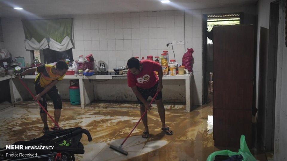 آواره شدن هزاران نفر بر اثر سیل در مالزی