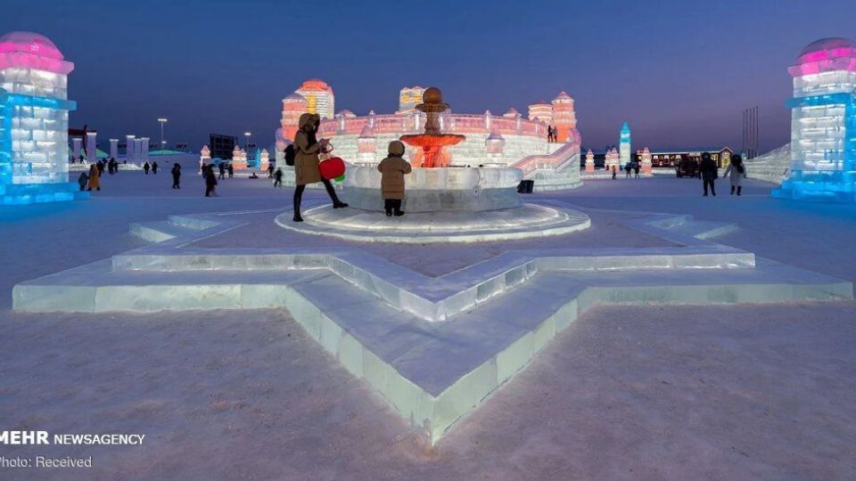 بزرگترین شهر یخی در چین