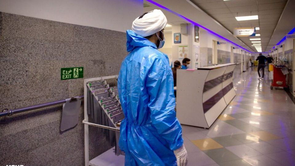 فعالیت طلاب جهادی در بیمارستان ها