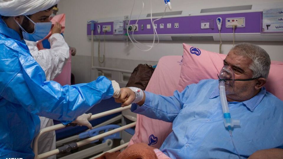 فعالیت طلاب جهادی در بیمارستان ها