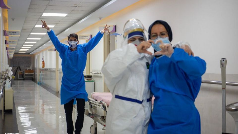 فعالیت طلاب جهادی در بیمارستان ها