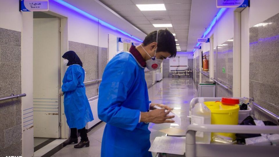 فعالیت طلاب جهادی در بیمارستان ها