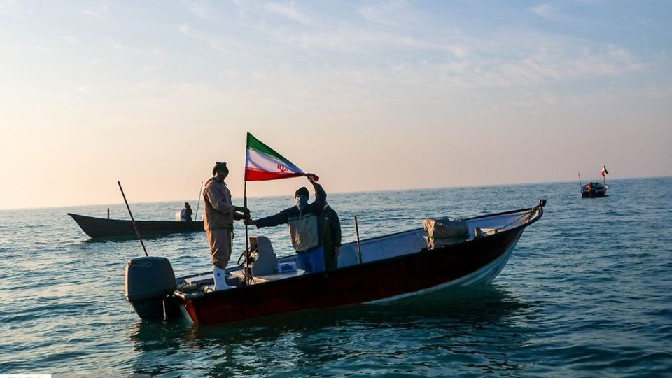 نمایش اقتدار در محل دستگیری متجاوزان آمریکایی