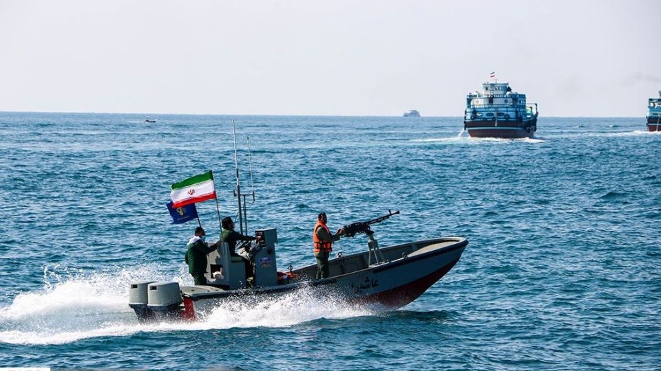 نمایش اقتدار در محل دستگیری متجاوزان آمریکایی