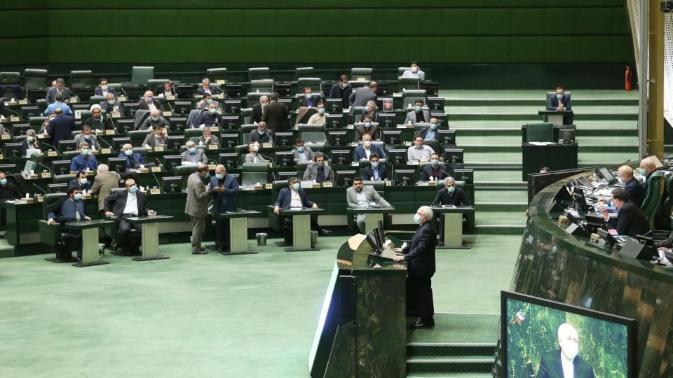 جلسه علنی مجلس با حضور ظریف