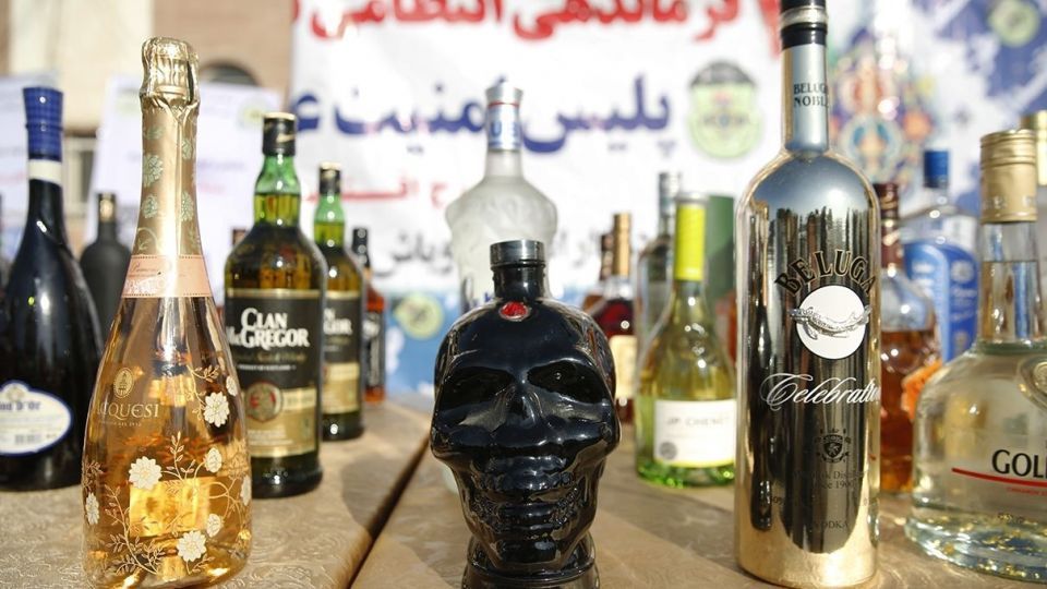 بازدید فرمانده ناجا از دستاورد‌های پلیس