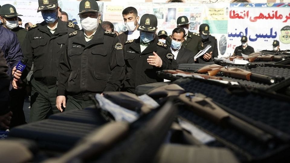 بازدید فرمانده ناجا از دستاورد‌های پلیس