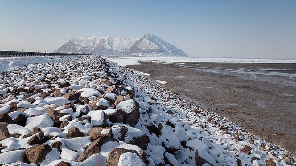 طبیعت زمستانی دریاچه ارومیه