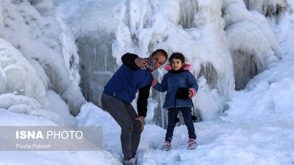 آبشار تمام قندیل «گنجنامه»