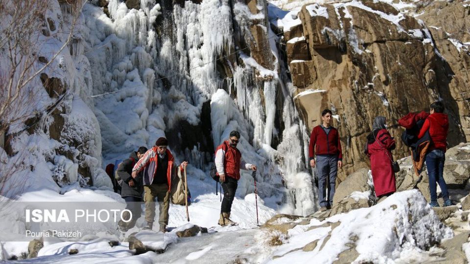 آبشار تمام قندیل «گنجنامه»