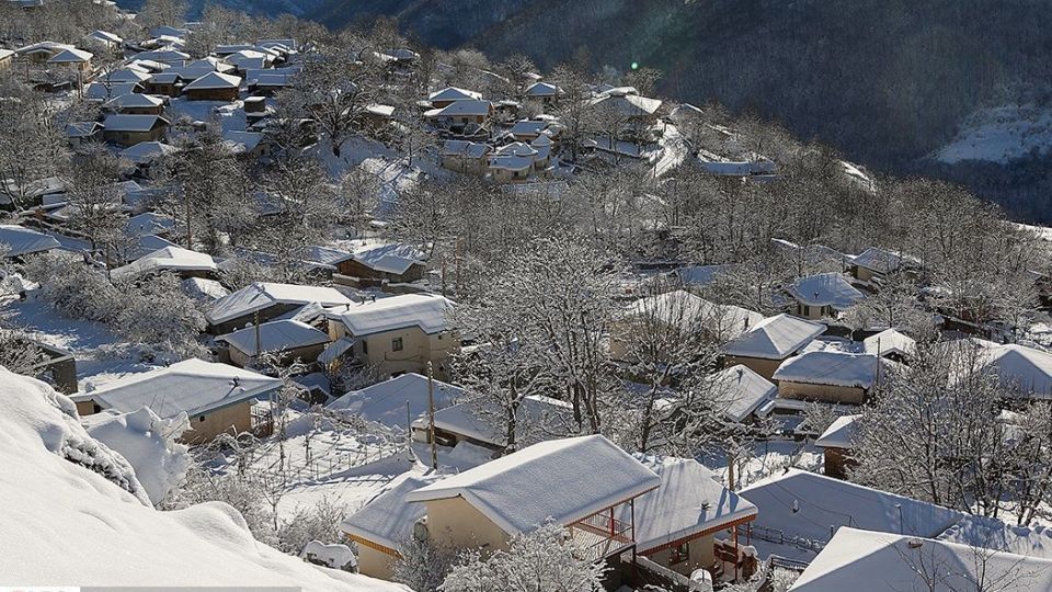 بارش برف در ارتفاعات چالوس
