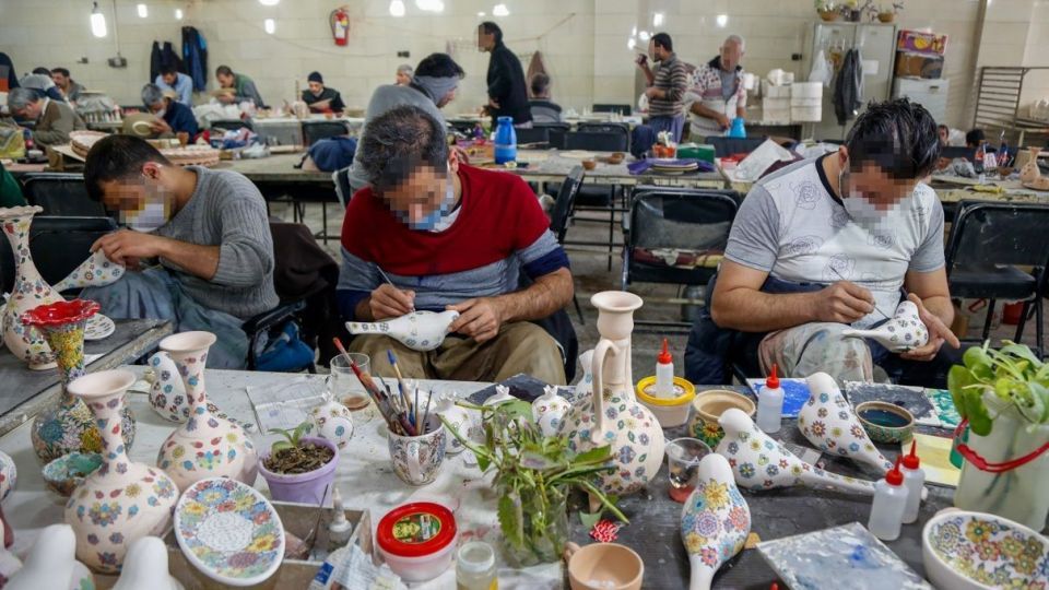 کارآفرینی در خلوت زندان - اصفهان