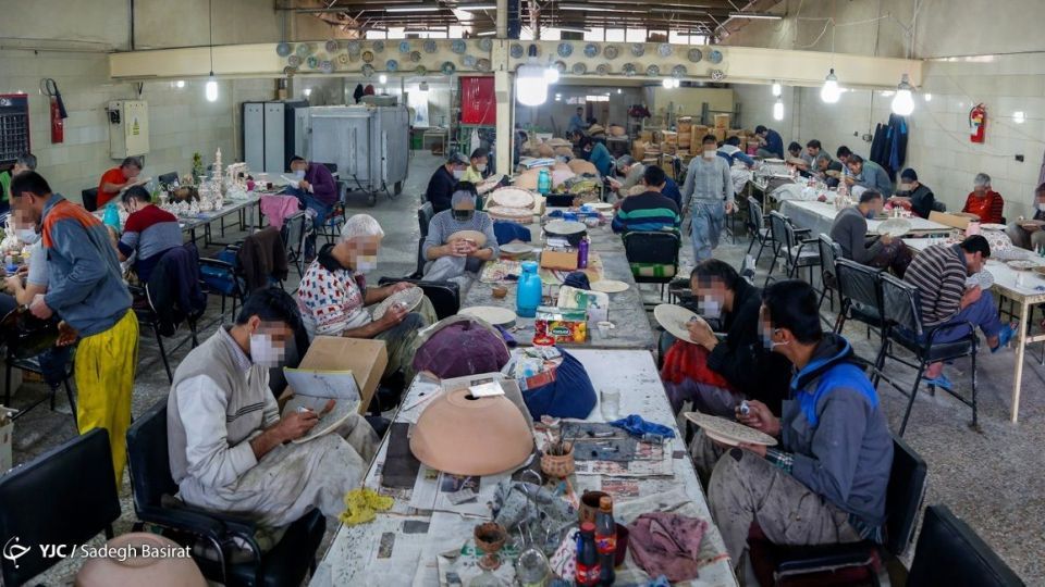 کارآفرینی در خلوت زندان - اصفهان