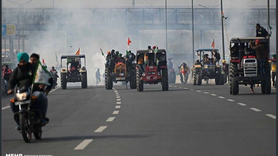 اعتراضات گسترده کشاورزان هندی در روز جمهوری