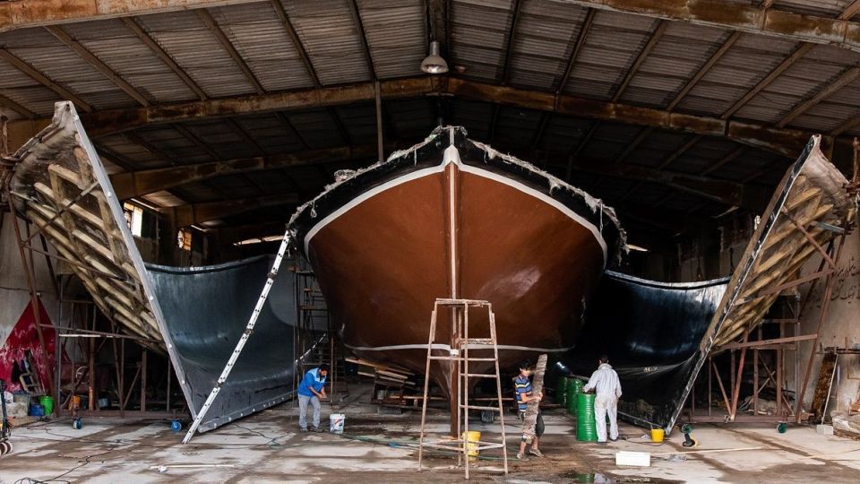 ساخت لنج فایبرگلاس - بوشهر