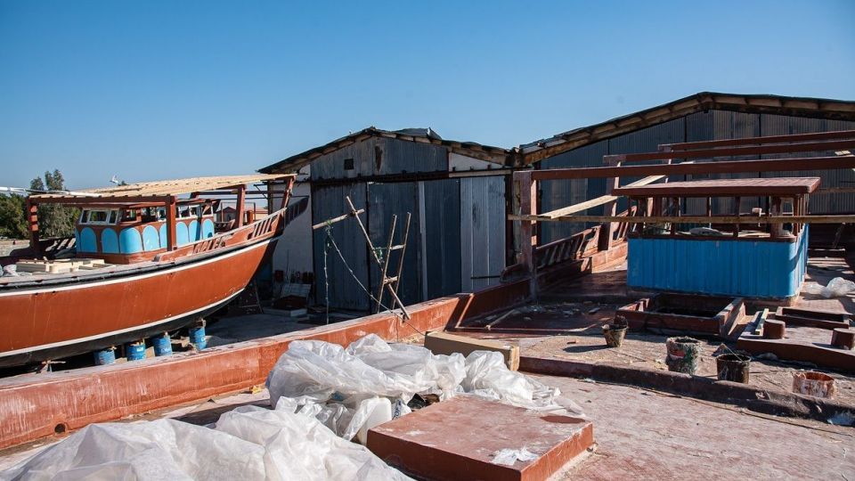 ساخت لنج فایبرگلاس - بوشهر