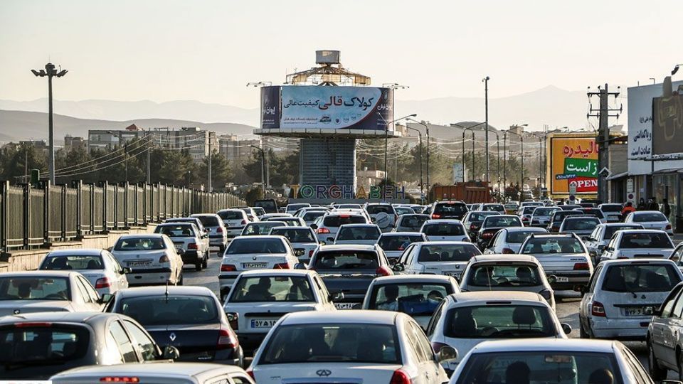 ترافیک سنگین در جاده‌های منتهی به ییلاقات مشهد