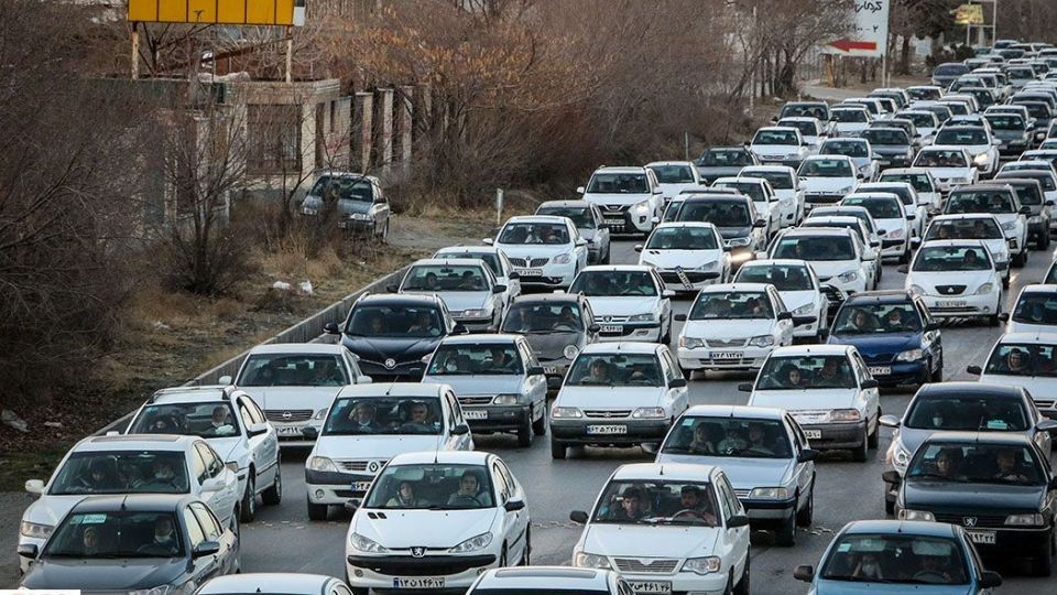 ترافیک سنگین در جاده‌های منتهی به ییلاقات مشهد