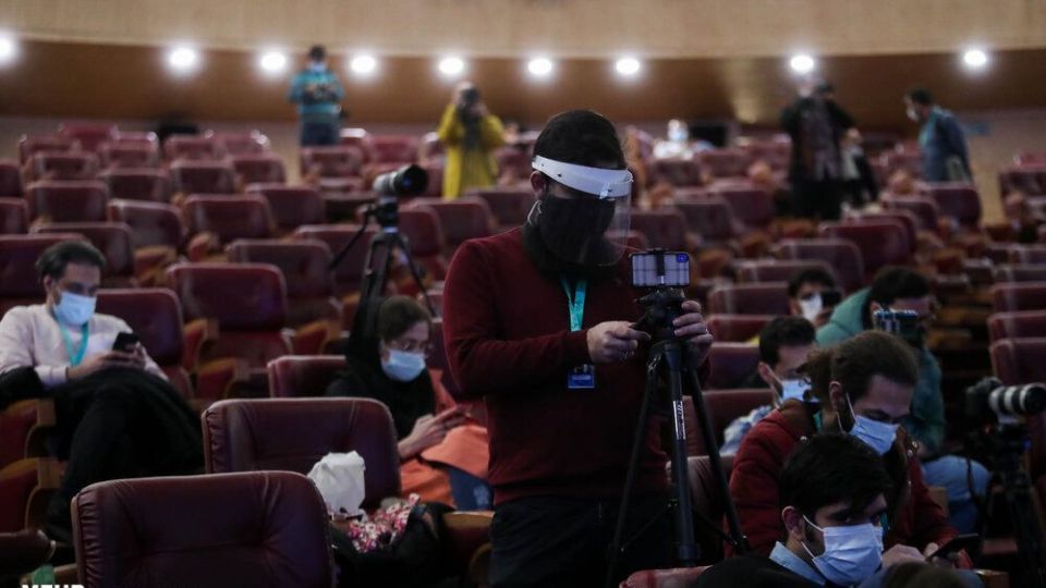 اولین روز سی و نهمین جشنواره فیلم فجر