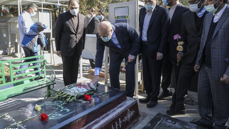 مراسم تجدید میثاق نمایندگان مجلس با آرمان‌های امام (ره)