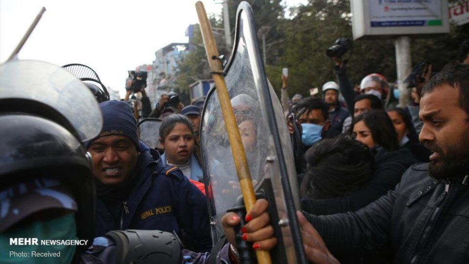 درگیری پلیس نپال با معترضان