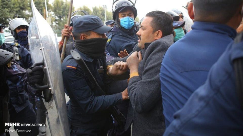 درگیری پلیس نپال با معترضان