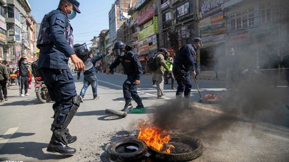 درگیری پلیس نپال با معترضان