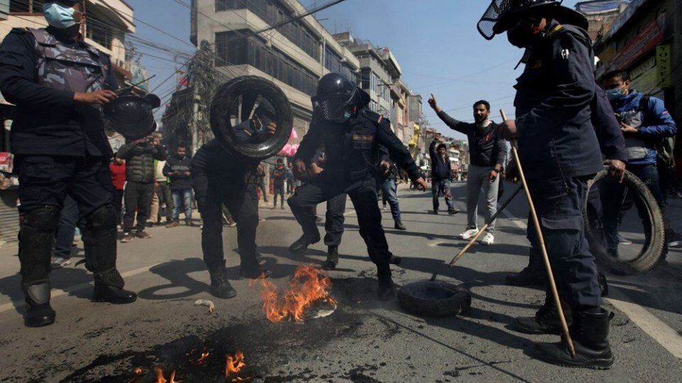 درگیری پلیس نپال با معترضان