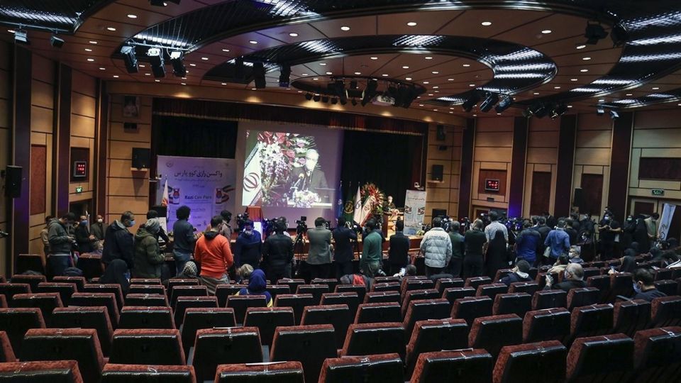 رونمایی از واکسن کرونای تزریقی- استنشاقی «کووپارس»