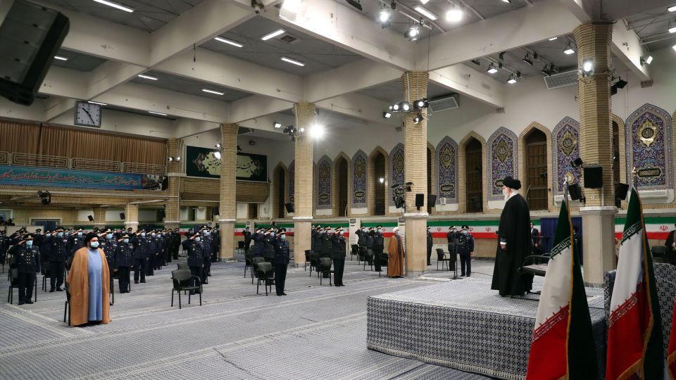 دیدار رهبر انقلاب با فرماندهان نیروی هوایی و پدافند هوایی ارتش