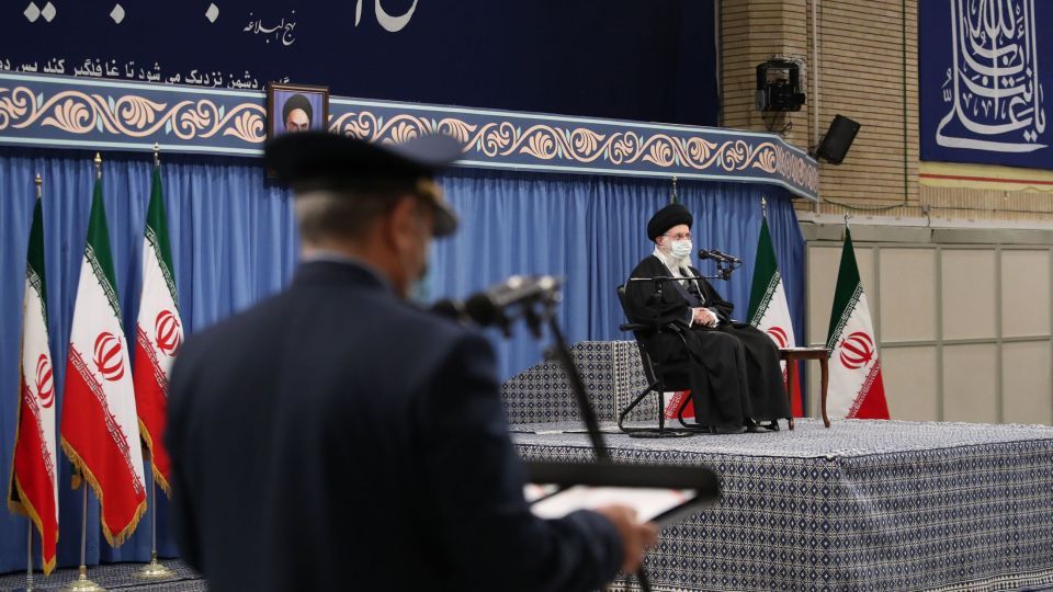 دیدار رهبر انقلاب با فرماندهان نیروی هوایی و پدافند هوایی ارتش