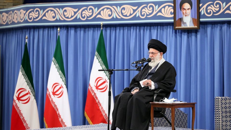 دیدار رهبر انقلاب با فرماندهان نیروی هوایی و پدافند هوایی ارتش