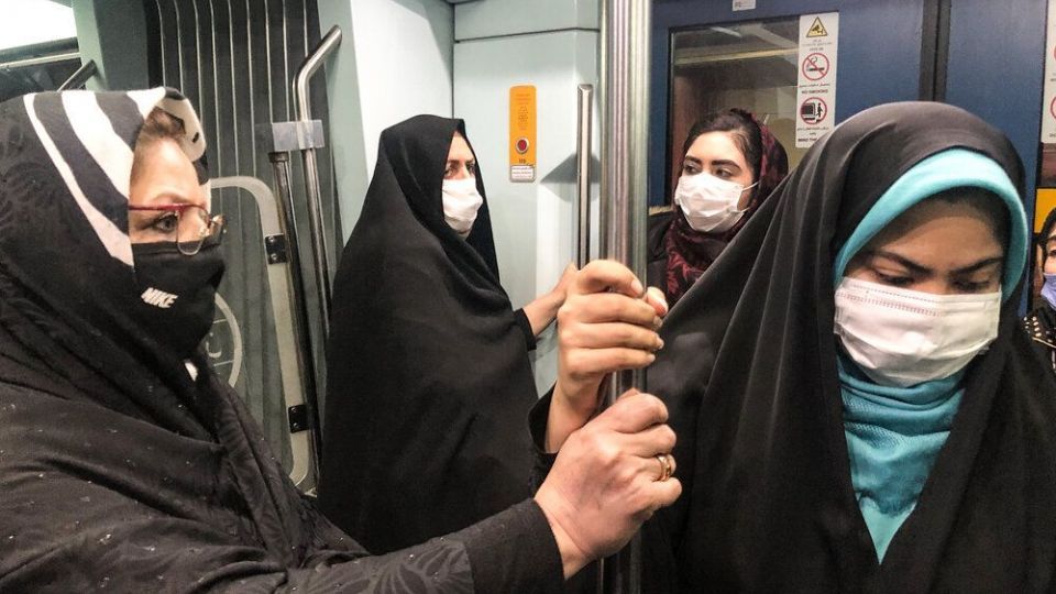 وضعیت متروی مشهد در روزهای کرونایی