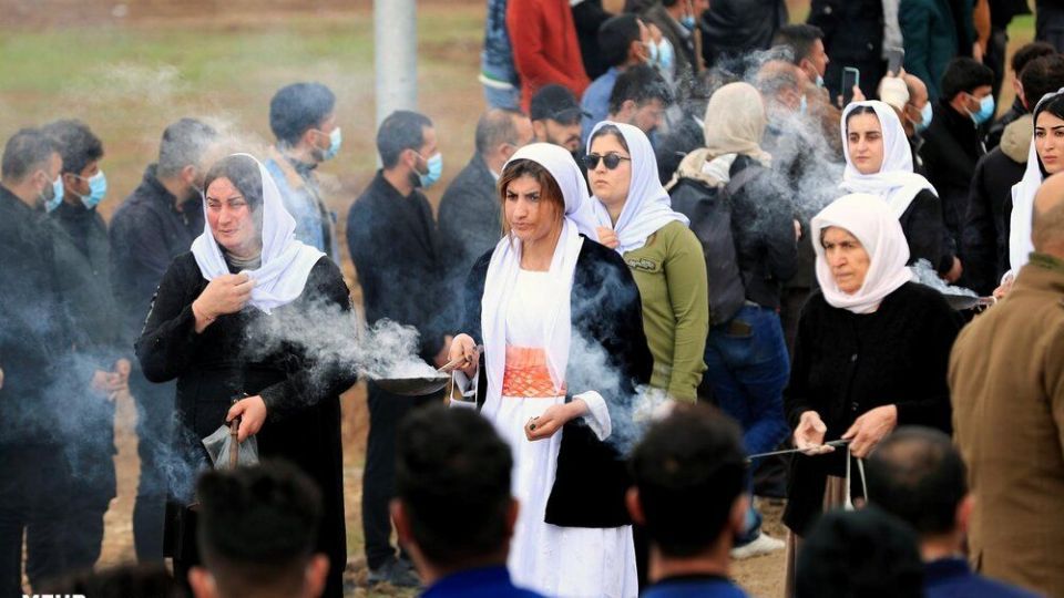 خاکسپاری پیکر قربانیان ایزدی داعش در عراق