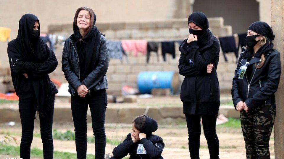 خاکسپاری پیکر قربانیان ایزدی داعش در عراق