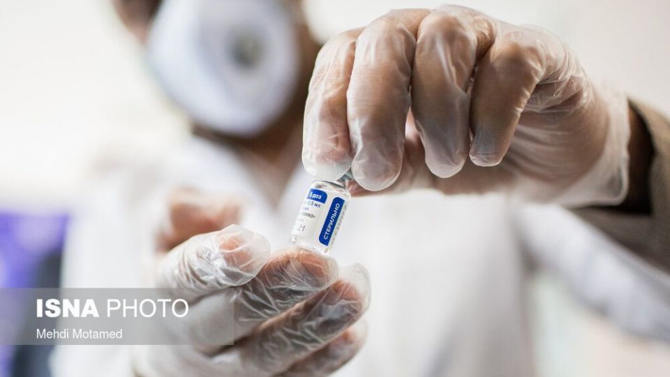 آغاز واکسیناسیون سراسری علیه ویروس کرونا در قزوین